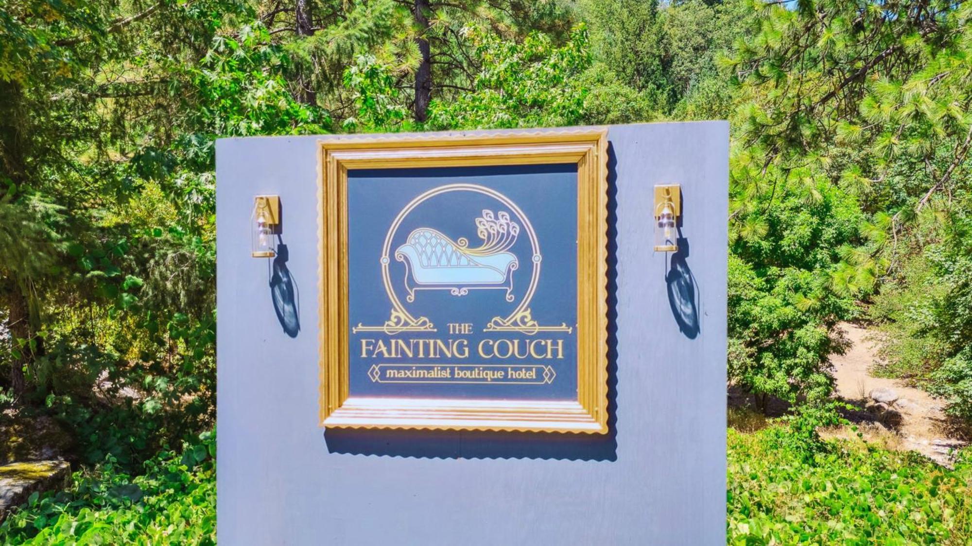 The Fainting Couch Boutique Hotel Cobb Exterior photo